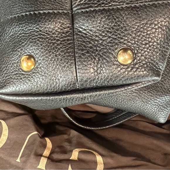 Gucci medium black leather shoulder bag. - Picture 7 of 15